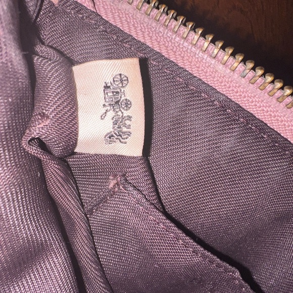 Coach messenger crossbody with hearts appliqué in Dusty Rose - Picture 12 of 16